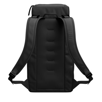 Db Hugger Backpack 20L Black Out