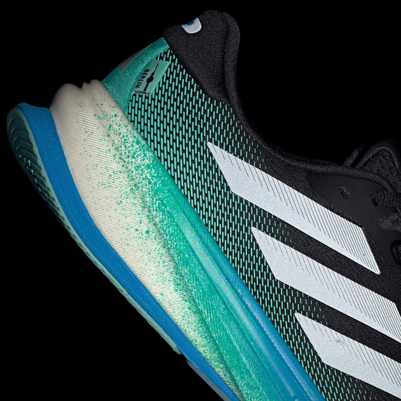 adidas Supernova Rise 2 Herren Black Iron Metallic Glory Green