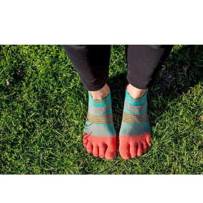 Injinji Womens Run Lightweight No-Show Socks Guava-Runster