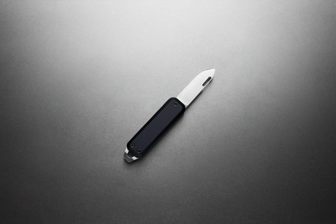 The James Brand The Elko Taschenmesser Black Stainless Aluminum-Runster