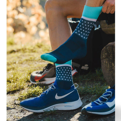 Incylence Classic Dots Running Socks Long Cyan-Runster