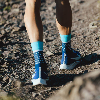 Incylence Classic Dots Running Socks Long Cyan-Runster