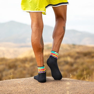 Injinji Trail Midweight Mini Crew Socks Groovy
