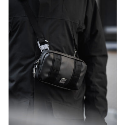 Db The Tillägg Crossbody Bag Black Out