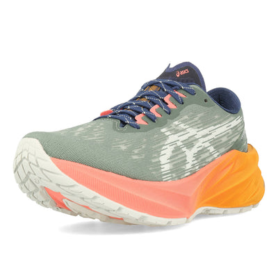 Asics Novablast 3 TR Damen Nature Bathing Papaya
