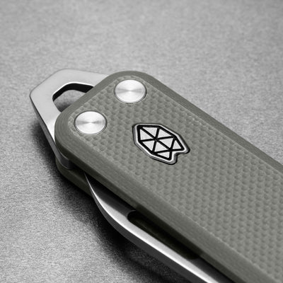 The James Brand The Elko Taschenmesser Primer Gray Stainless G10