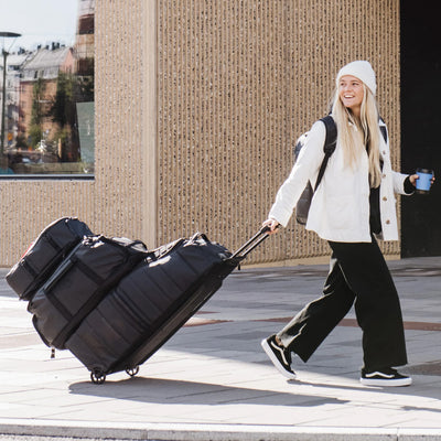 Db The Strøm 90L Roller Bag Black Out EVA