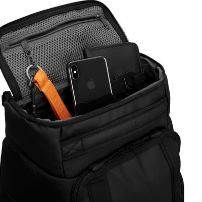 Db The Strøm 30L Backpack Black Out