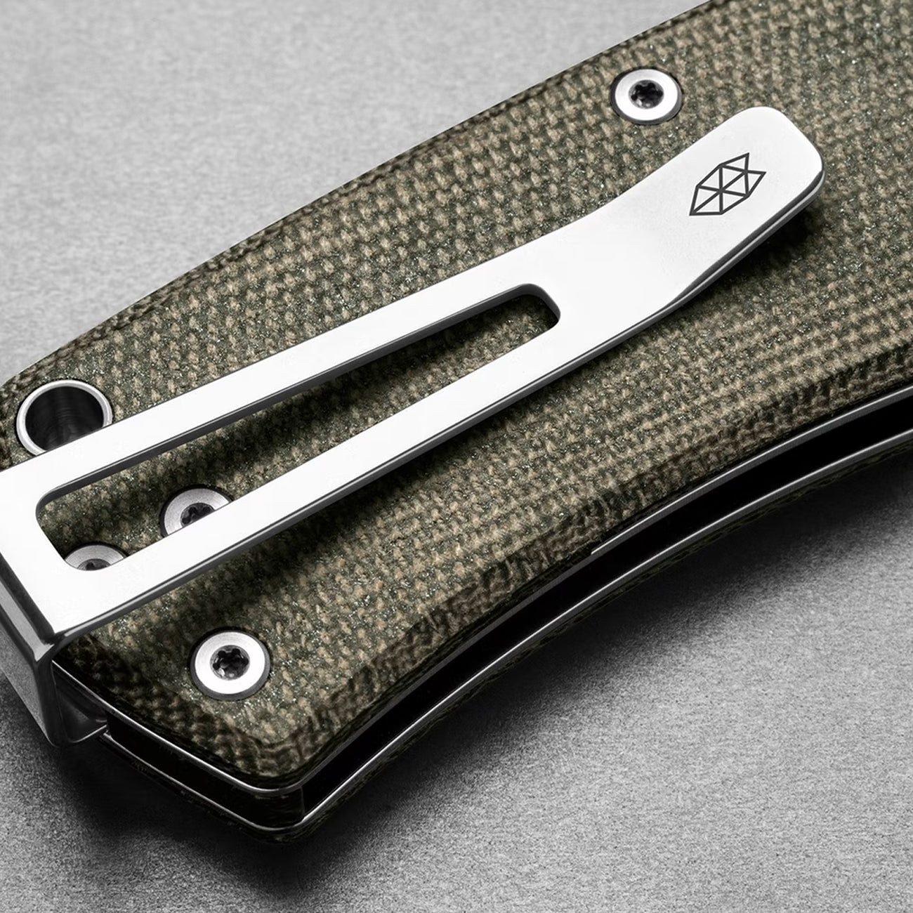The James Brand The Folsom Taschenmesser OD Green Stainless Micarta
