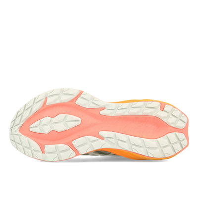 Asics Novablast 3 TR Damen Nature Bathing Papaya